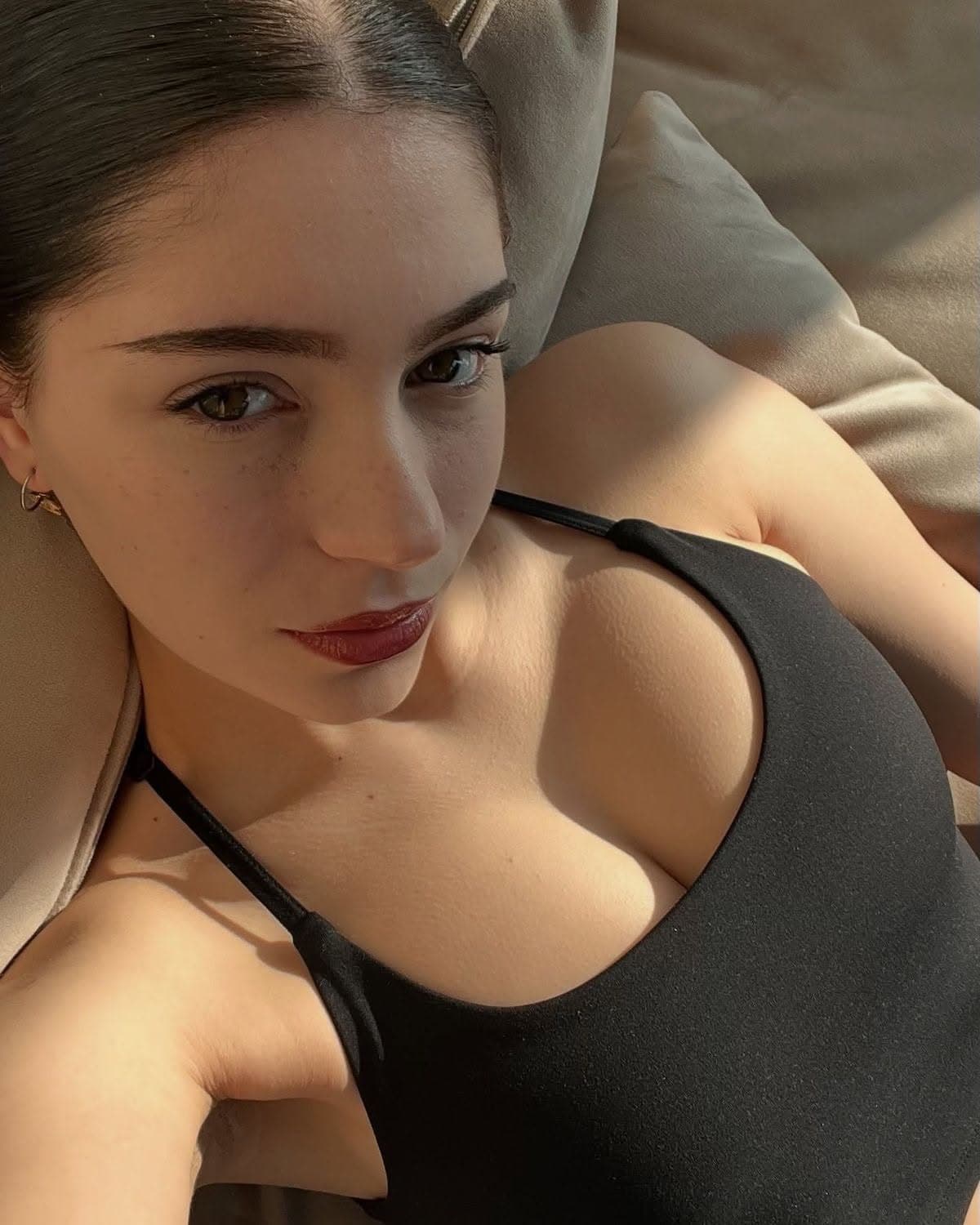 Ece Escort İstanbul - Fotoğraf 1 / 1